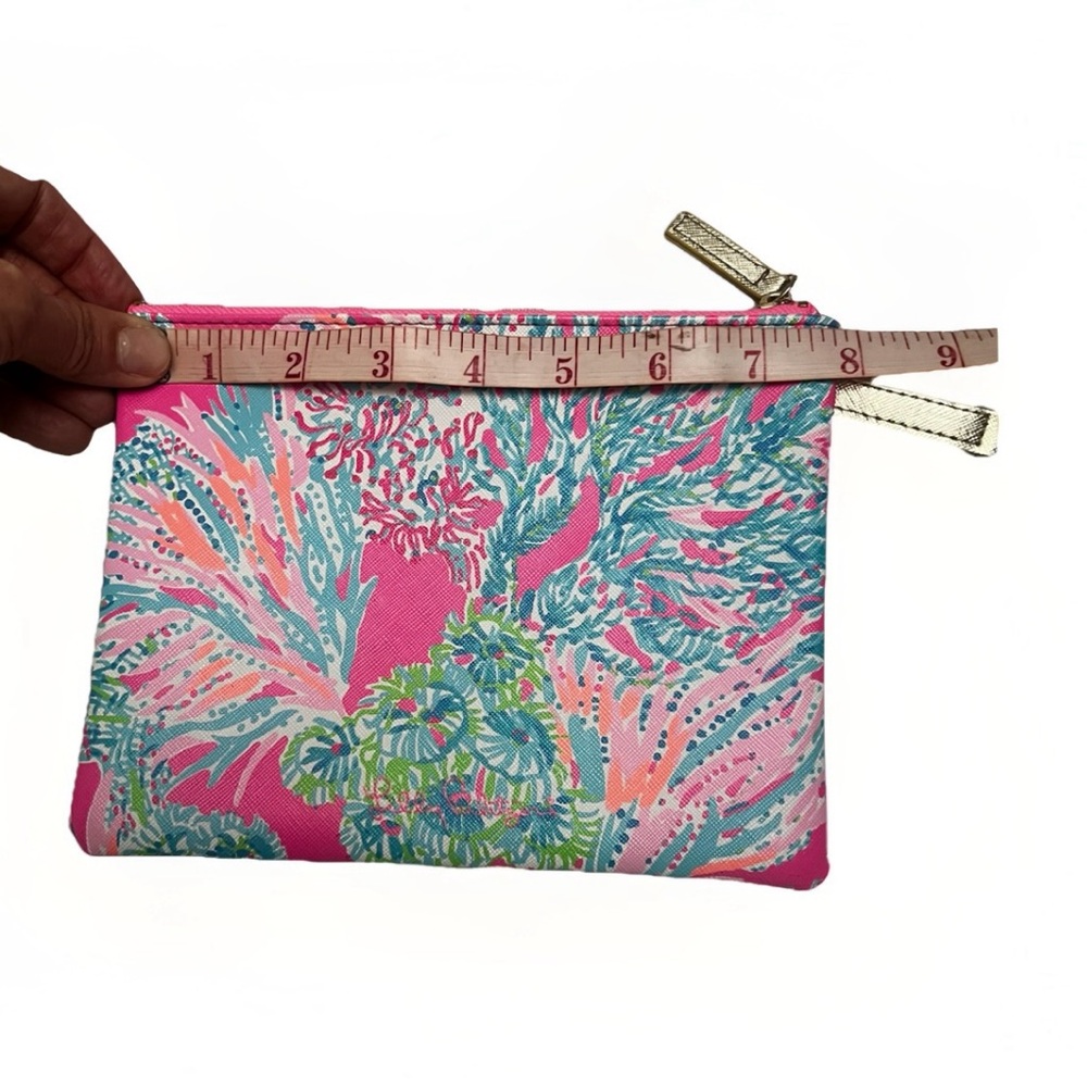 Lilly Pulitzer Seaing Things Leatherette Tech Accessories Zip Pouch Multicolor - Picture 9 of 9